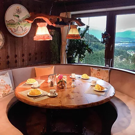 Alpenhotel Denninglehen מלון ברכטסגאדן