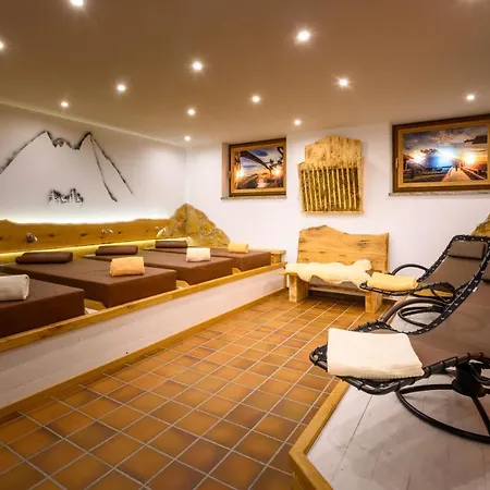 Alpenhotel Denninglehen מלון ברכטסגאדן