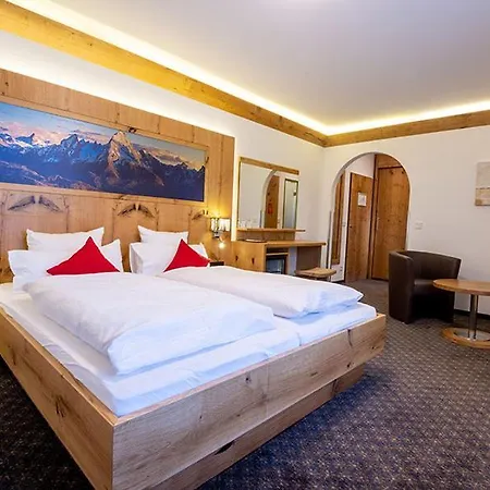 Alpenhotel Denninglehen מלון