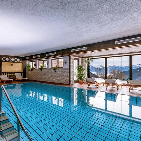 Alpenhotel Denninglehen מלון ברכטסגאדן