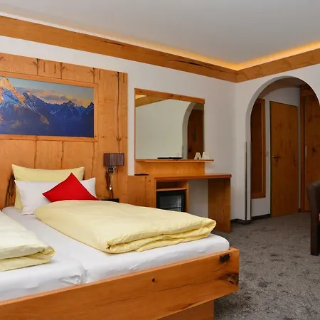 Alpenhotel Denninglehen מלון