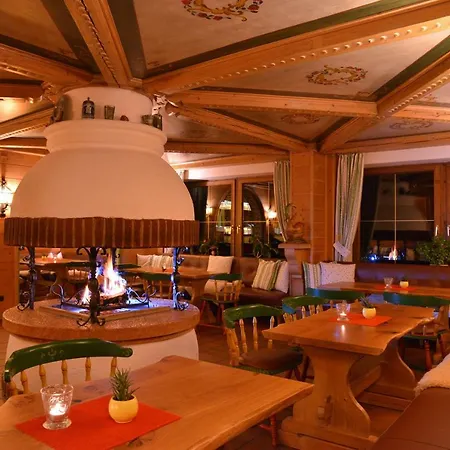 מלון Alpenhotel Denninglehen